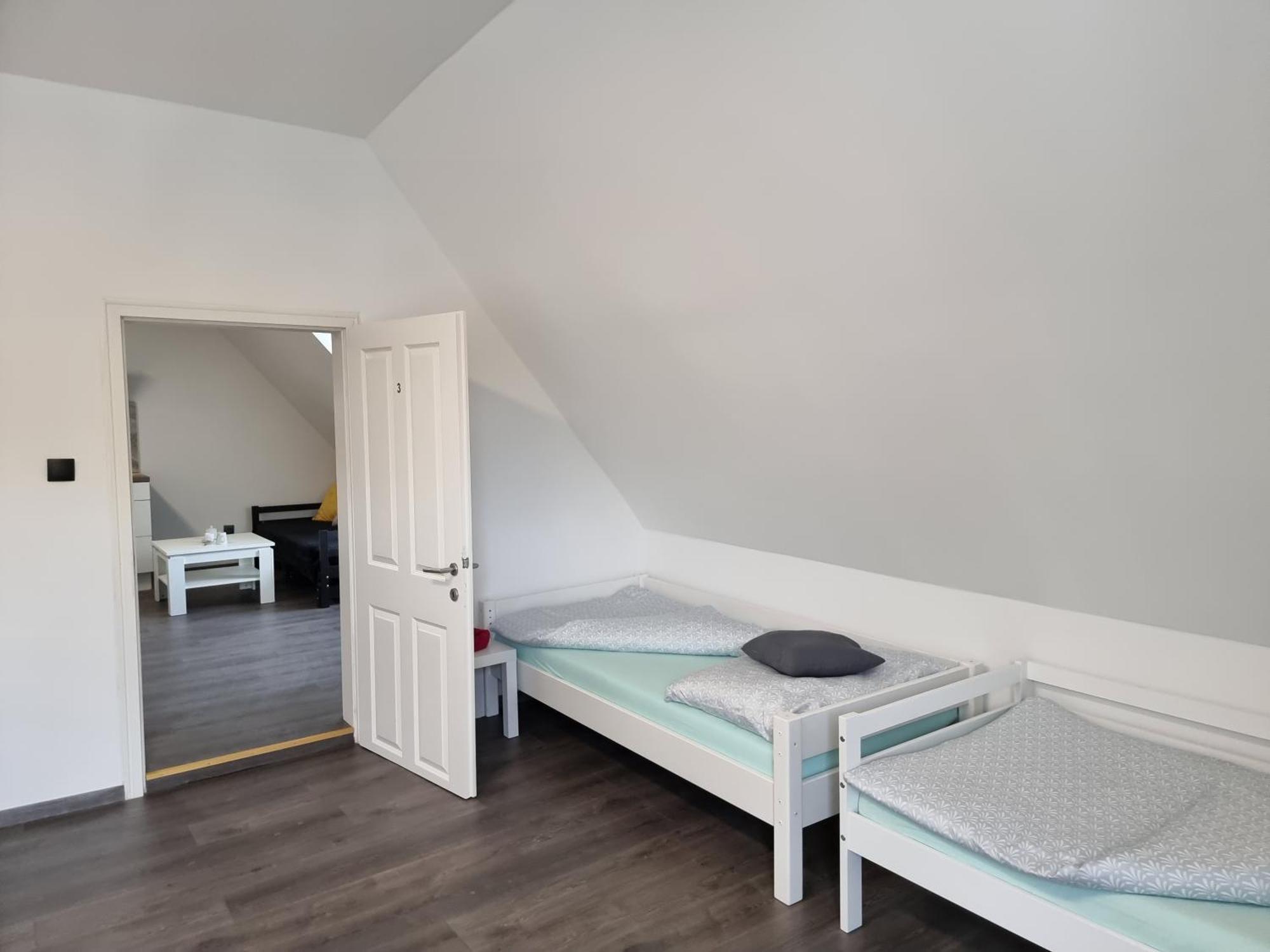 Appartement Rentcenter79 à Sankt Peter-Freienstein Extérieur photo