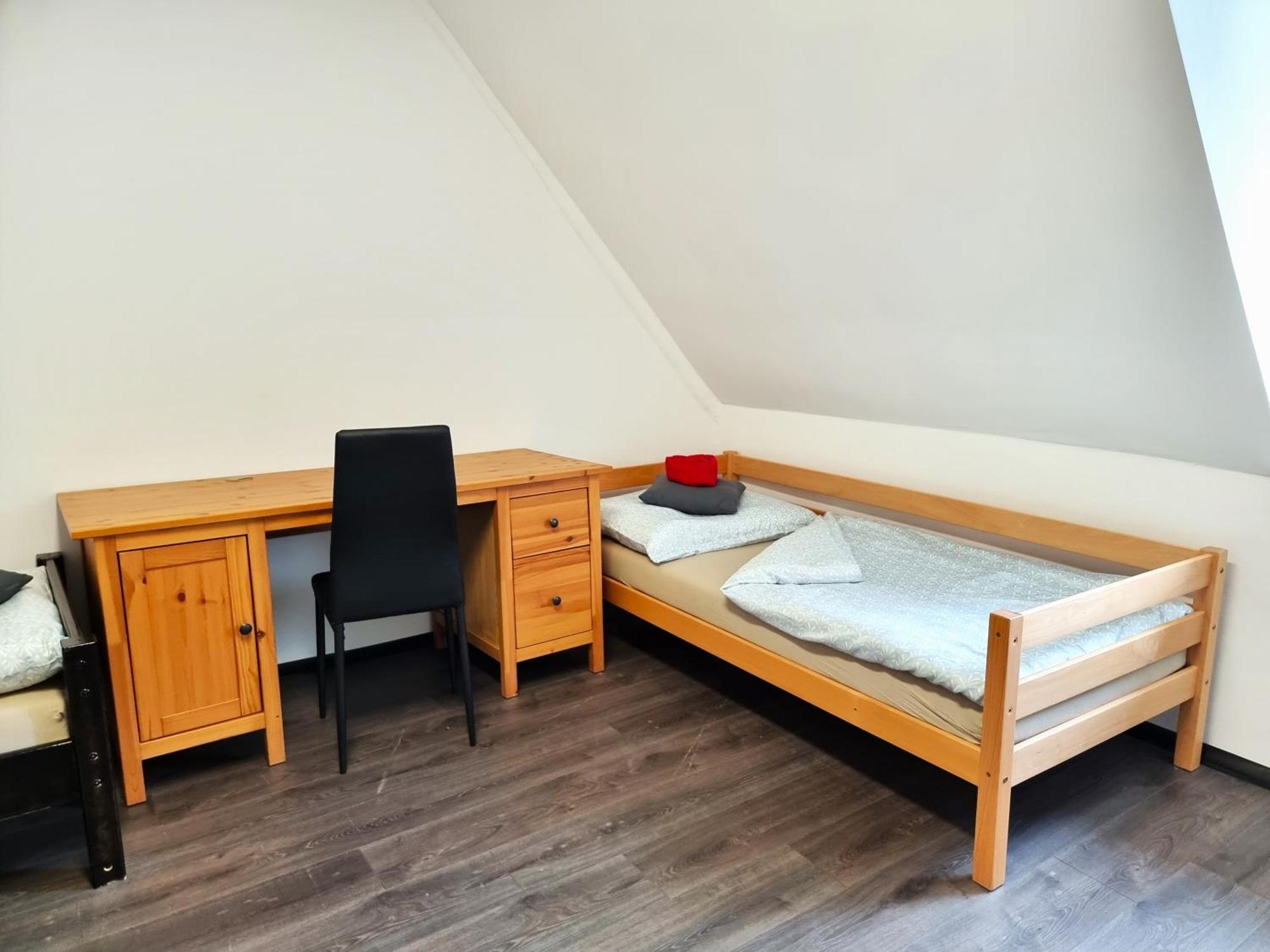 Appartement Rentcenter79 à Sankt Peter-Freienstein Extérieur photo