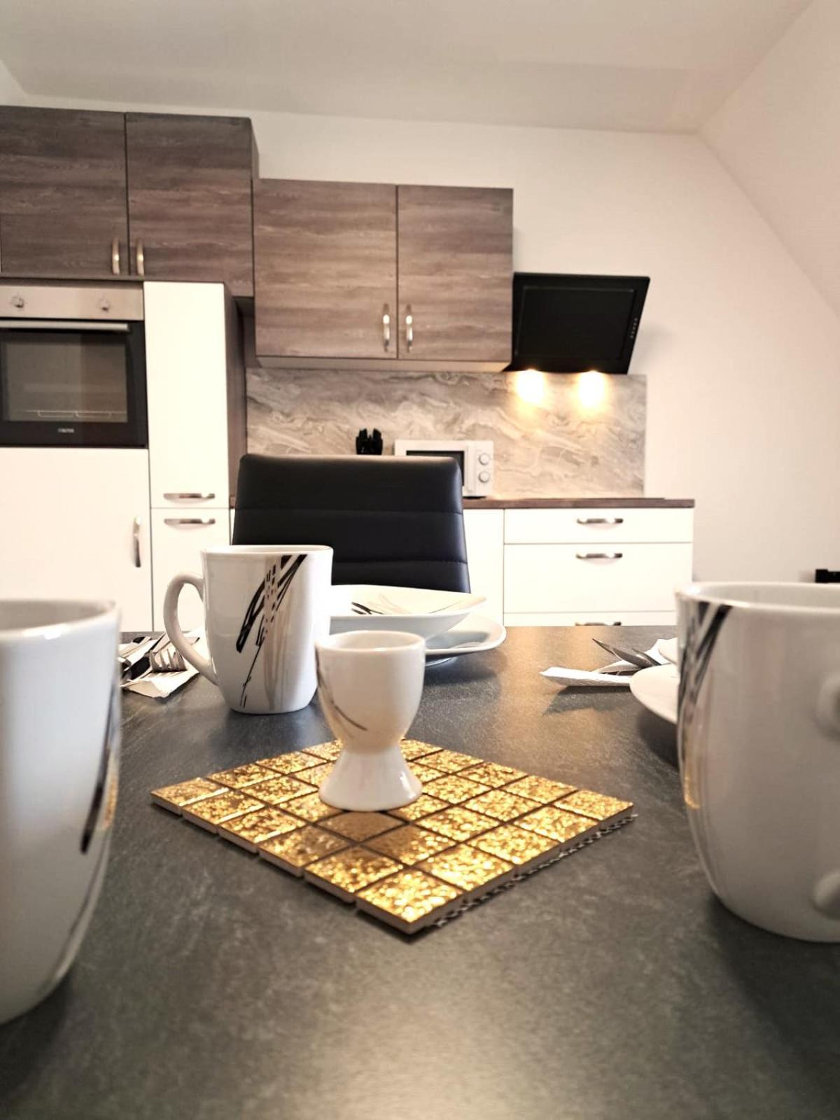 Appartement Rentcenter79 à Sankt Peter-Freienstein Extérieur photo