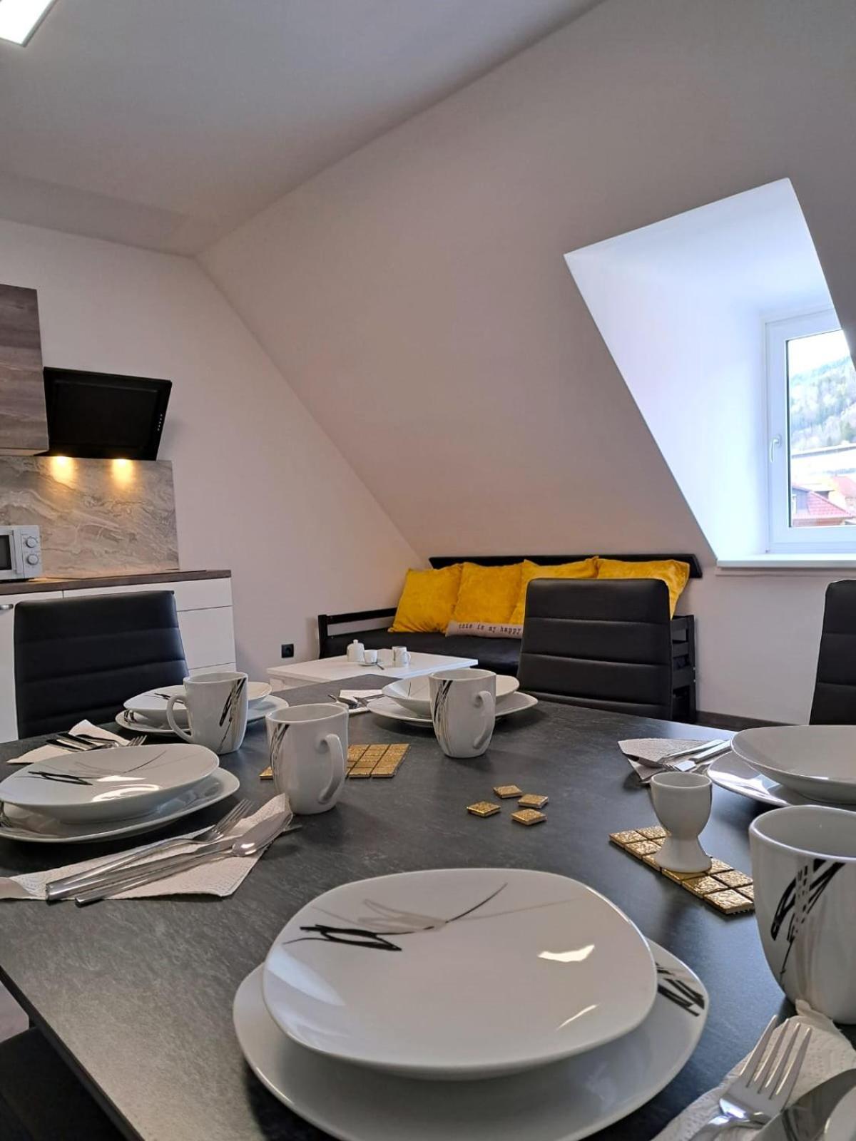 Appartement Rentcenter79 à Sankt Peter-Freienstein Extérieur photo
